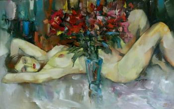 Nude with bouquet