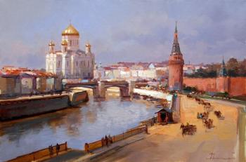 Kremlin Embankment. View towards the Cathedral of Christ the Saviour