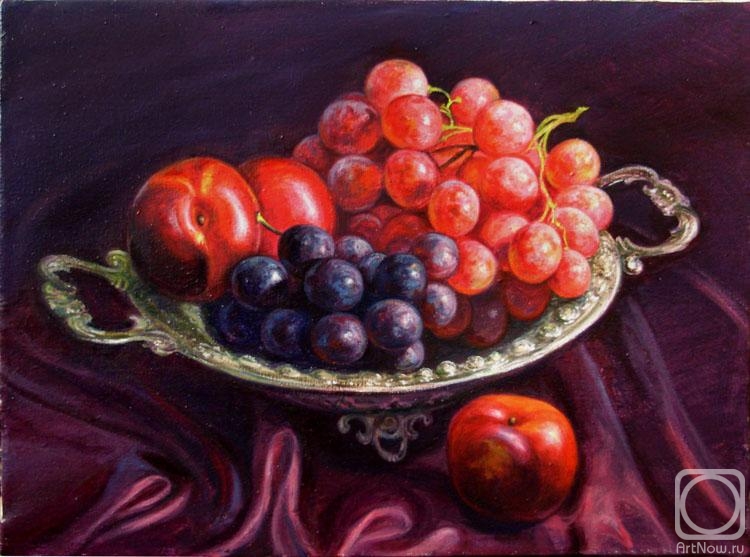 Shumakova Elena. Plums and grapes