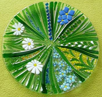 Glass dish for the holiday table, "Motley grass" fusing