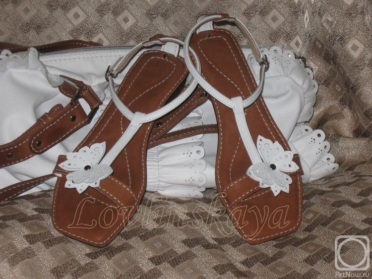 Lovlinskaj Oksana. Sandals included with white bag