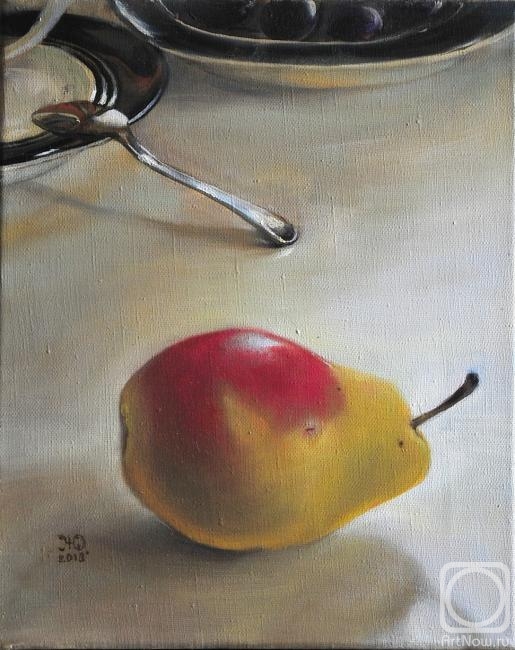 Zhukovskaya Yuliya. There is a pear