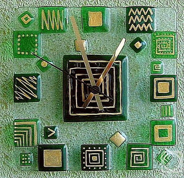 Repina Elena. Wall clock number 1 of a series of "Greece", glass, fusing