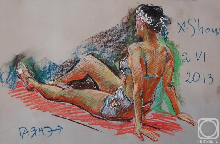 Dobrovolskaya Gayane. Nude sitting