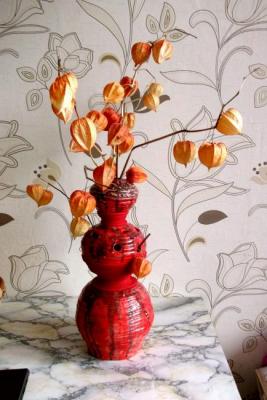 Vase for physalis