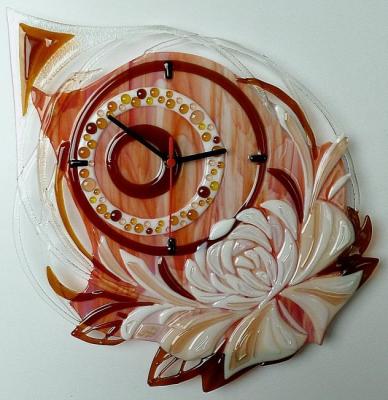 Wall clock "The first frosts" glass, fusing. Repina Elena