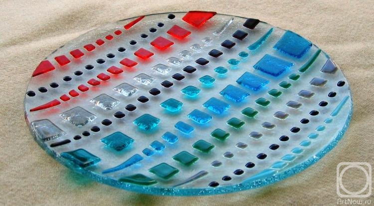 Repina Elena. Glass dish for the holiday table, "The geometry of color" fusing