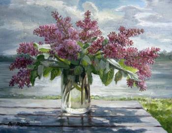 Persian lilac before the rain. Krasnova Nina