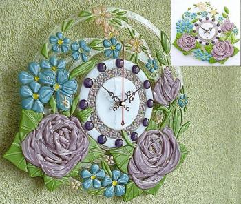 Openwork wall clock "Provence" glass fusing (Pale Purple). Repina Elena