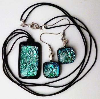 Jewelry Set "Turquoise sky slough" dichroic glass, fusing