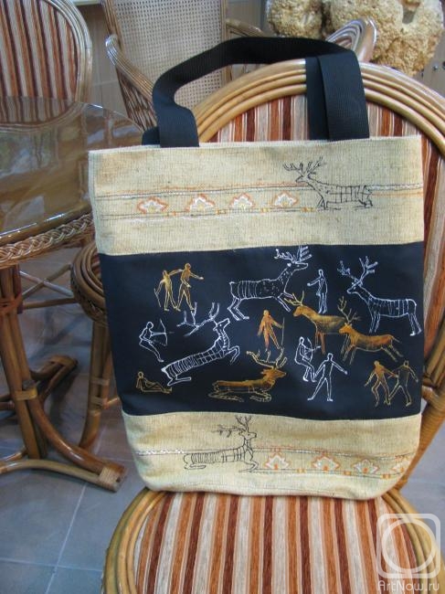 Zarechnova Yulia. Bag "Altai Petroglyphs"