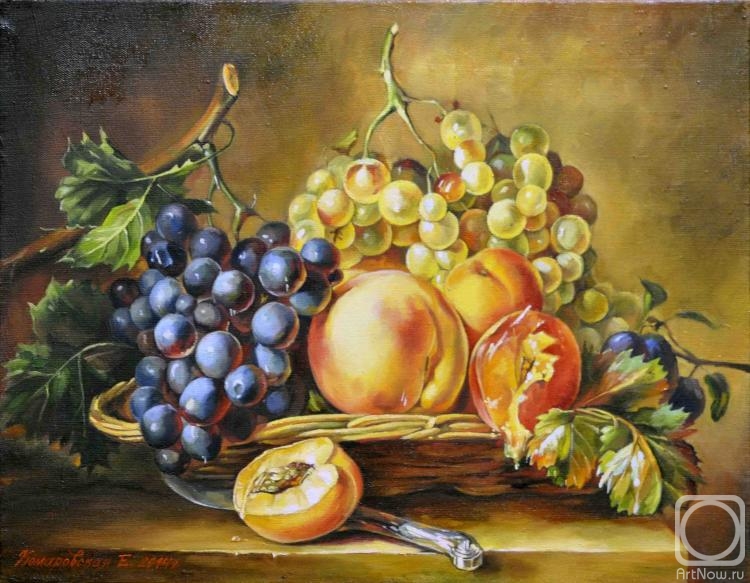 Komarovskaya Yelena. Still life with peaches and grapes