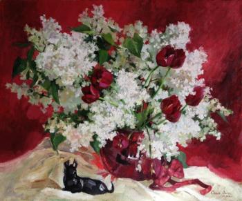 White lilac and red tulips. Sedyh Olga