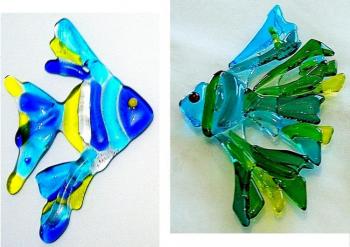 Decor for sticking to a mirror or tile "Fish" glass fusing. Repina Elena