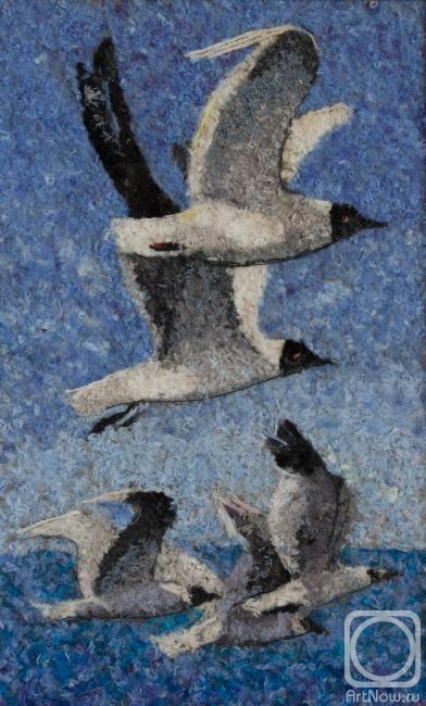 Hitkova Lyubov. Seagulls over the Rybinsk Sea