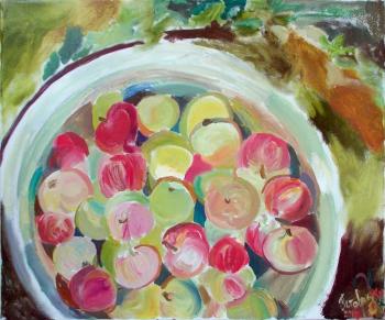 Abkhazia. Summer apples