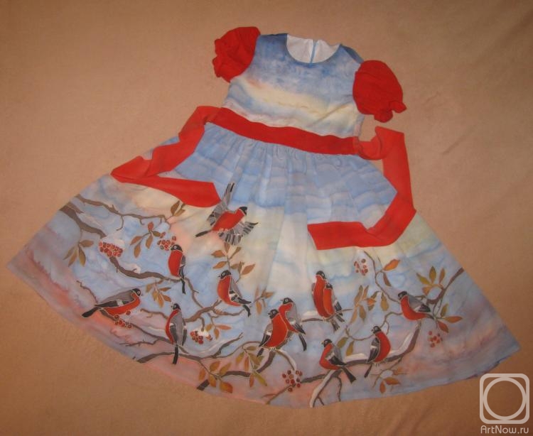 Zarechnova Yulia. Dress baby "Bullfinches"