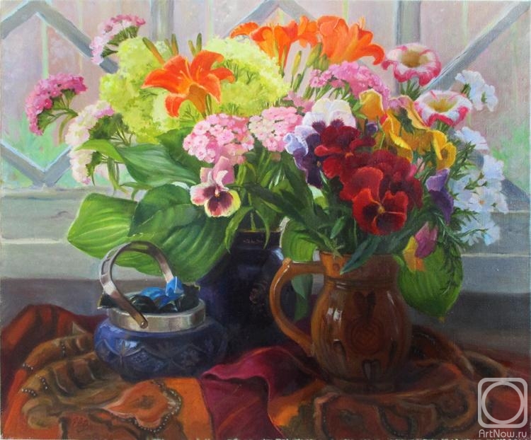 Shumakova Elena. Two bouquets and a vase