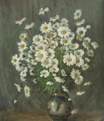 Daisies in a vase