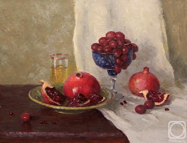 Alexandrovsky Alexander. Still life with pomegranates and grape