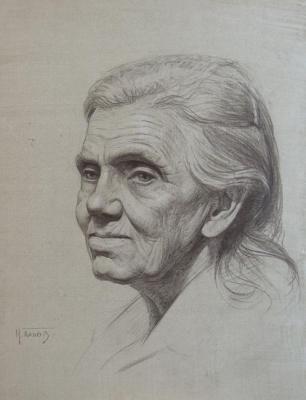 Portrait of the elderly woman
