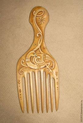 Hair comb wooden "Bird". Zarechnova Yulia