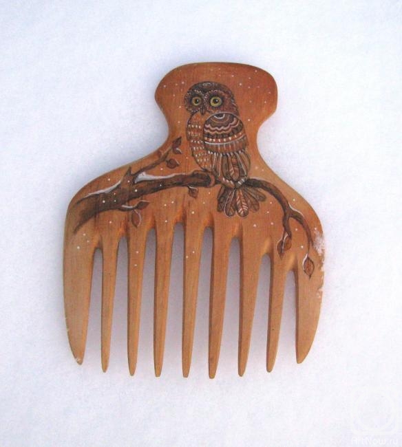 Zarechnova Yulia. Hair comb wooden "Owl"