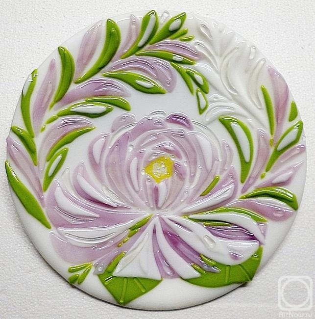 Repina Elena. Glass dish for the holiday table "Peony" fusing