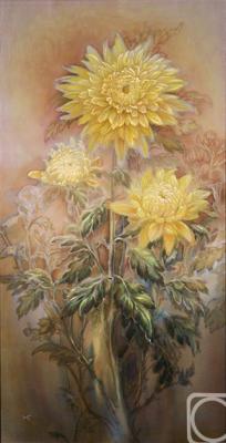 Yellow chrysanthemum. Godich Marina